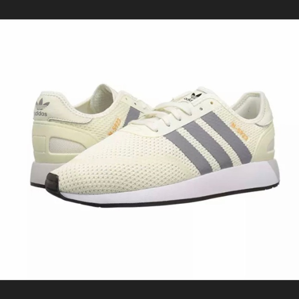 ADIDAS DB0958 N-5923 Beige Athletic shoe